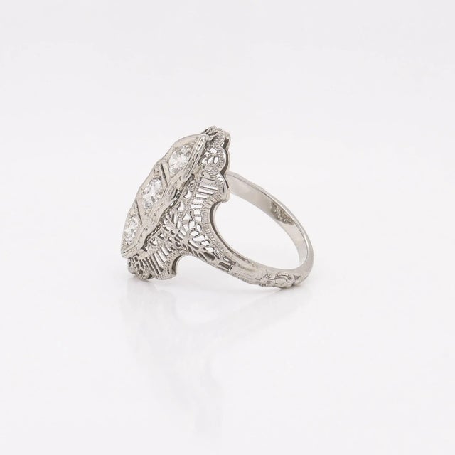 Antique Art Deco 14k White Gold & Three-Stone Diamond Filigree Ring For Sale In Philadelphia - Image 6 of 10