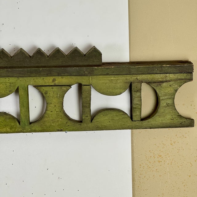 Late 19th Century Majestic Architectural Salvage Ornamental Painted Wood Frieze/Valance Decorative Element C. Late 19th American Victorian Design For Sale - Image 5 of 13
