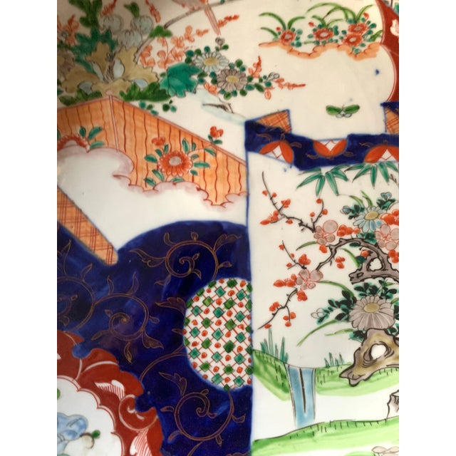 Mid 19th Century Meiji Japanese Porcelain Imari Charger For Sale - Image 11 of 13