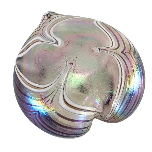 Aurene Iridescent Studio Art Glass Heart Paperweight For Sale - Image 4 of 7
