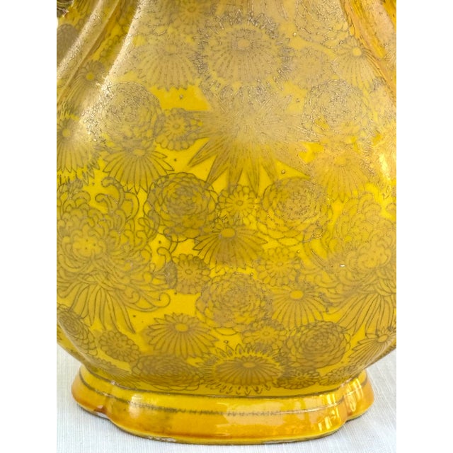 Yellow Table Lamp: Vintage Sunflower Yellow and Gilt Japanese Glazed Ceramic Lamp For Sale - Image 8 of 12