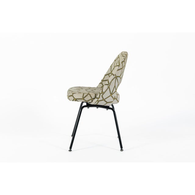 Early 21st Century Eero Saarinen Executive Side Chair for Knoll Mid Century Modern Black Metal For Sale - Image 5 of 15