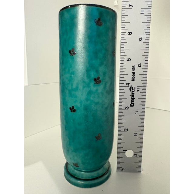 1940s Argenta Wilhelm Kåge for Gustavsberg Cylinder Vase With Silver Clover Inlay For Sale - Image 6 of 6
