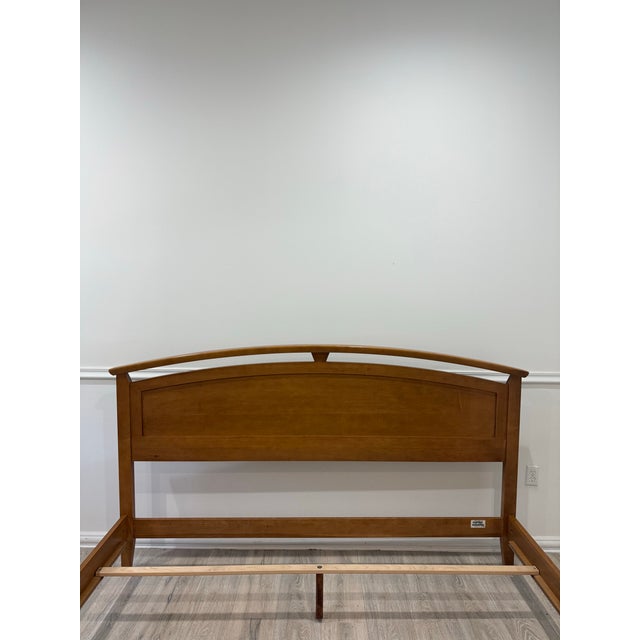 Mid-Century Modern Ethan Allen Elements Collection King Size Bed For Sale - Image 3 of 12