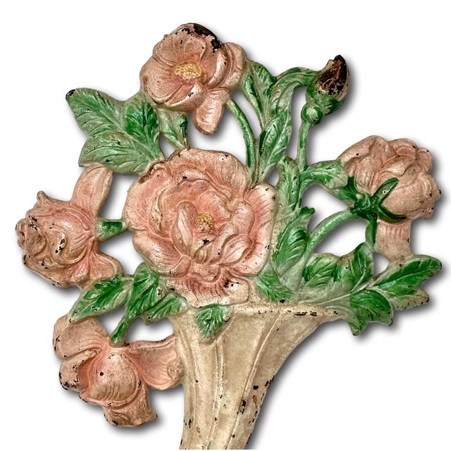 1930s Hard 2 Find Vintage 1930s Hubley Manufacturing Co. #441 Pink Roses in Slanted Vase Cast Iron Flower Doorstop For Sale - Image 5 of 12