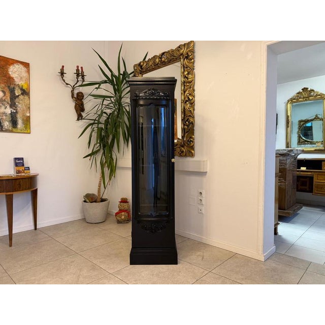 Art Nouveau Display Pillar Cabinet For Sale - Image 5 of 18