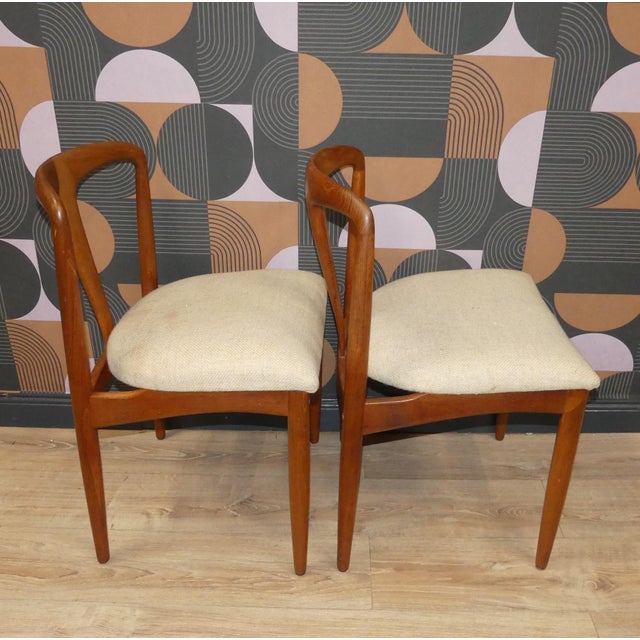Danish Teak Off-White Juliane Dining Chair by Johannes Andersen for Uldum Møbelfabrik, 1970s For Sale - Image 11 of 11