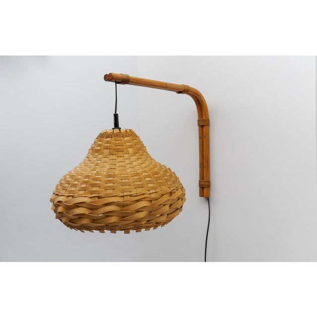 1960s Mid-Century Modern Wall Lamp in Bamboo and Rattan Wickerwork, 1960s For Sale - Image 5 of 9