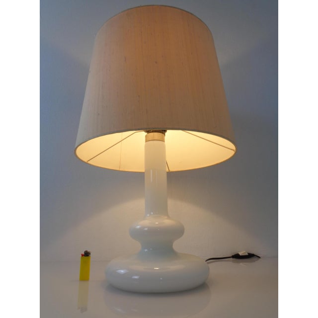 Plaza Opal Glass Table Lamp from Hsin-Lung Lin for Holmegaard Glasværk, Sweden, 1970s For Sale - Image 3 of 18