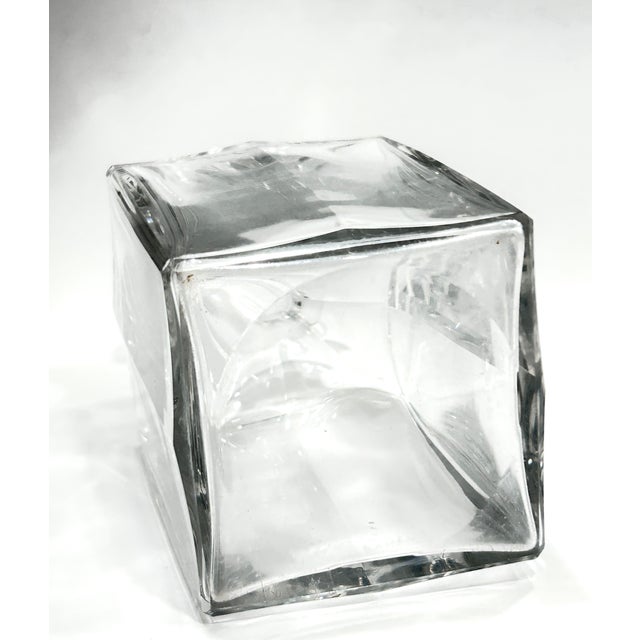 1940s Vintage Cut Crystal Square Decanters With Octagonal Stoppers - a Pair For Sale - Image 5 of 9