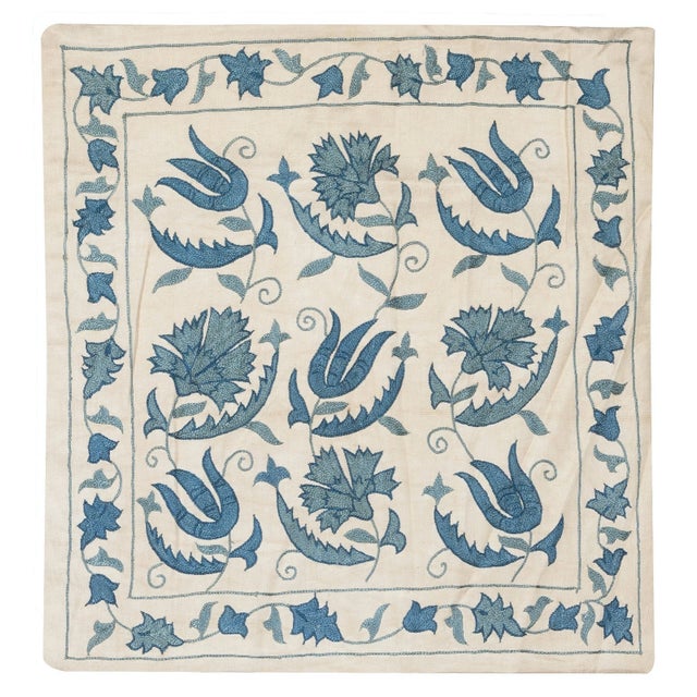 20"x20" 100% Silk Cushion Cover. Hand-Embroidered Pillowcase. Blue Lace Pillow For Sale