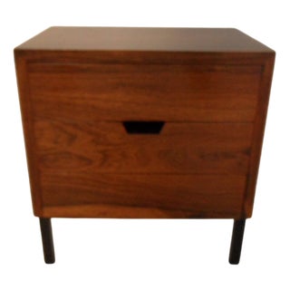Small Mid-Century Modern Chest of Drawers, 1950s For Sale