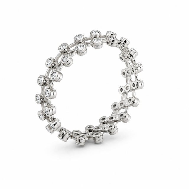 Early 21st Century 14k Expandable Diamond Band, Size 7 For Sale - Image 5 of 5