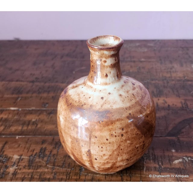 Tapered Neck Mid-Century Modernist Speckled Earth Tone Stoneware Vase, C1950s For Sale - Image 4 of 8