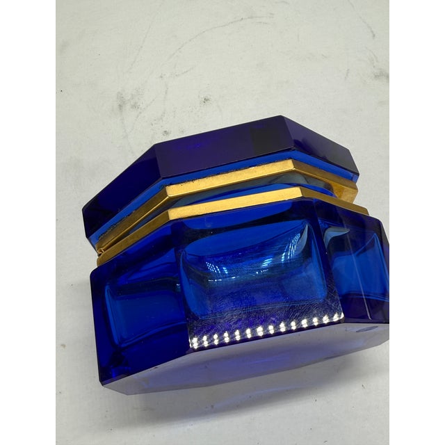 Glass Murano or French Cobalt-Blue Octagonal Glass Casket, Ca. 1960–1980 For Sale - Image 7 of 8