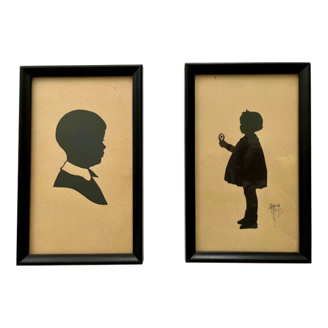 1930s Vintage Pair of Framed Silhouettes For Sale