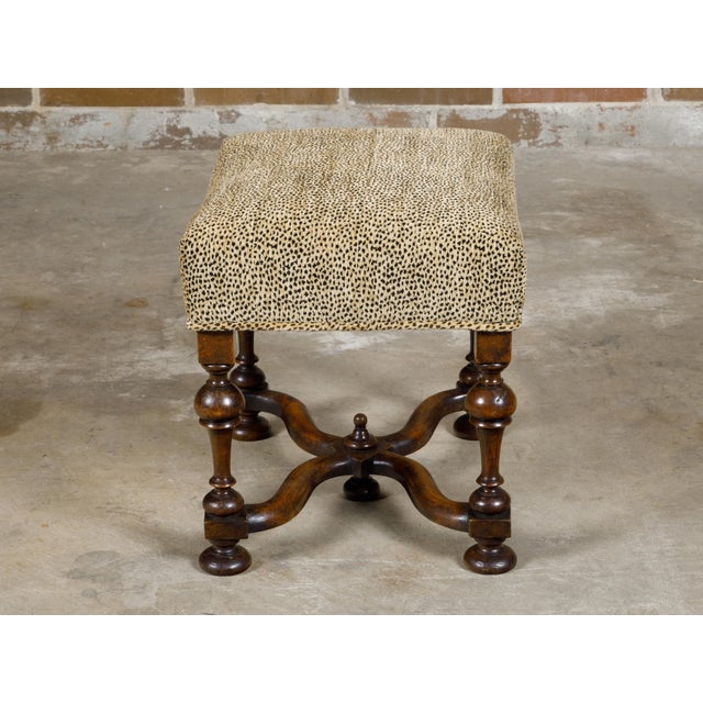 William and Mary Style English 1900s Stool with Turned Legs and X-Form Stretcher For Sale - Image 10 of 11