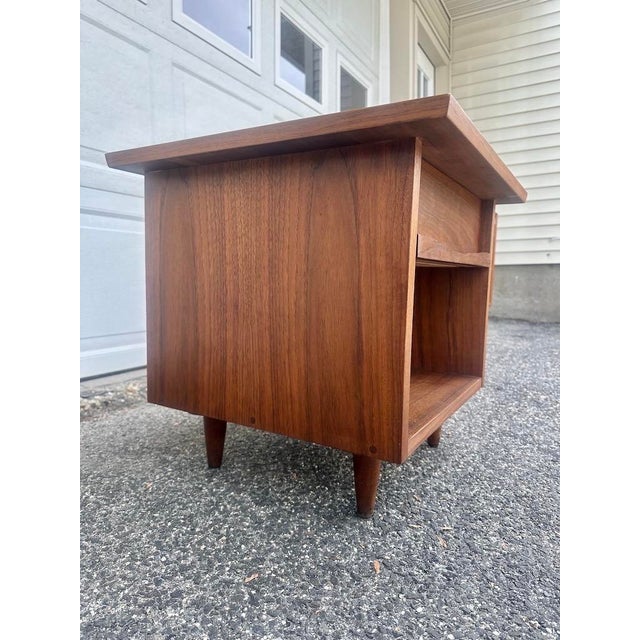Single Walnut nightstand/bed side table by George Nakashima for Widdicomb. This is for Widdicombs “Origins”...