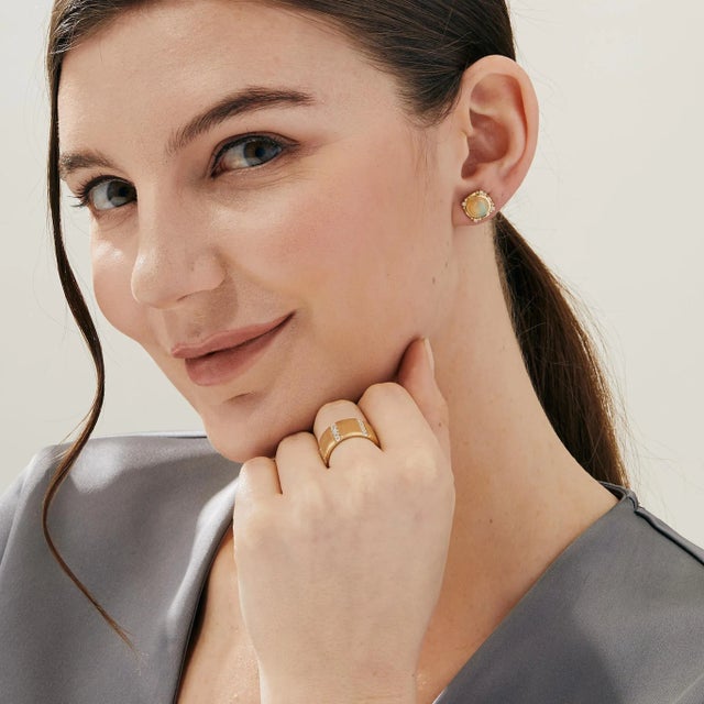 Contemporary Syna Yellow Gold Mogul Band with Diamonds For Sale - Image 3 of 4