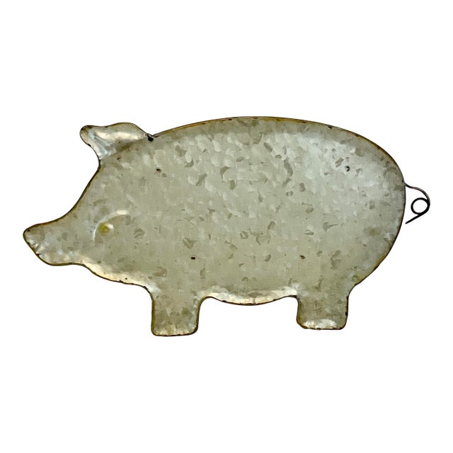 1980s Vintage Farmhouse Arts & Crafts Boho Chic Pig Galvanized Tray. For Sale