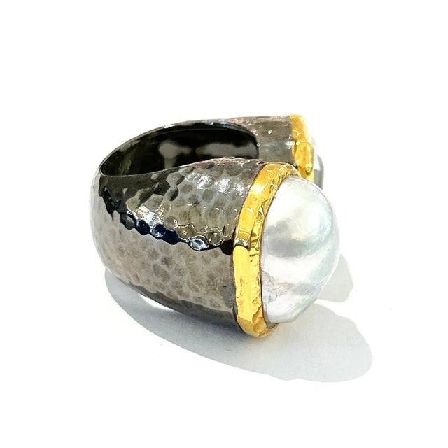 Bochic “Orient” White Topaz and White South Pearl Ring Set 18K White Gold&Silver, Size 7 For Sale In New York - Image 6 of 11