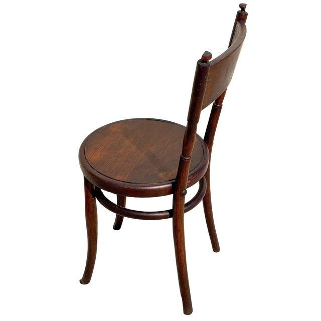 Late 19th Century Vienna Secession Sculpted Oak Side Chair W/ Carved Backrest, Jacob & Josef Kohn For Sale - Image 4 of 6
