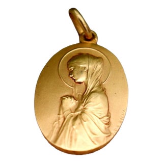 19.2k Gold Pendant For Sale