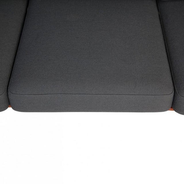 GE-290 3-Seater Sofa in Green Fabric by Hans J. Wegner, 1990s For Sale - Image 9 of 18