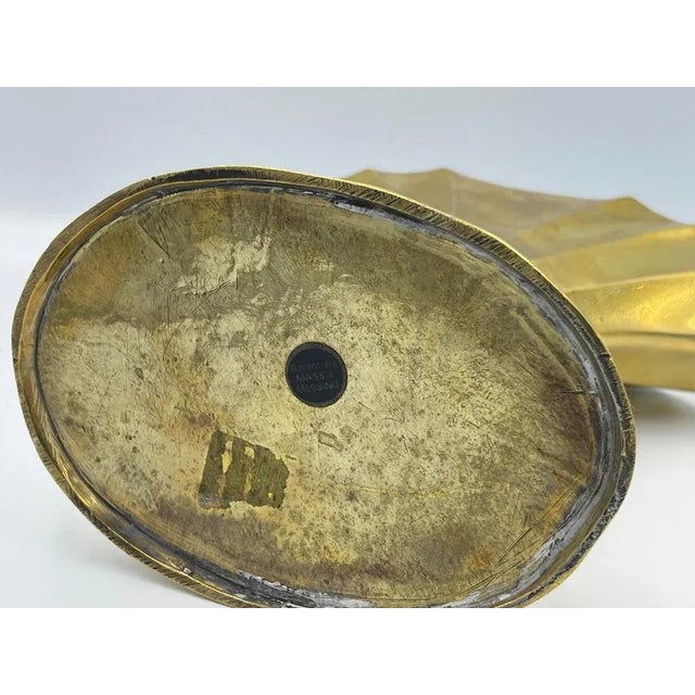 Sculptural Shell Vase in Brass, 1960s For Sale - Image 11 of 13