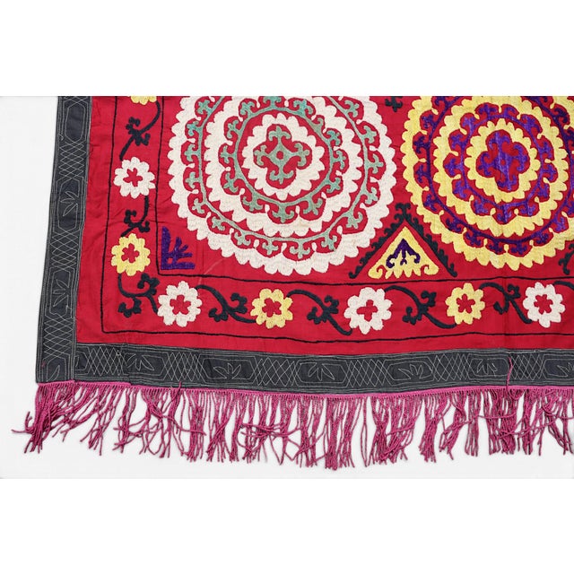 Vintage Hand Embroidered Suzani Wall Hanging, 1920s For Sale - Image 16 of 18