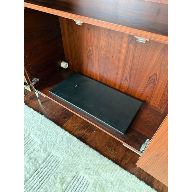 Vintage 1950s Hülsta-Worke Rosewood Media Cabinet For Sale In Houston - Image 6 of 12
