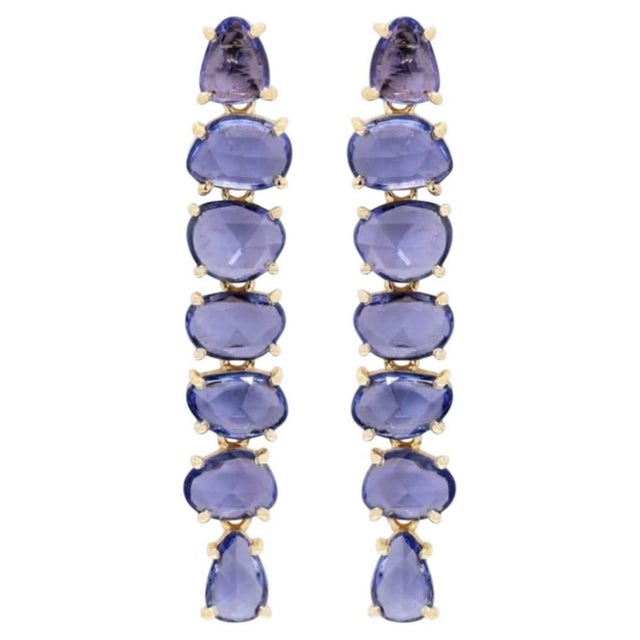 Gemstone details Blue sapphire: 11.18cts N. wt: 6.74 grams G. wt: 8.98 grams 18K gold We encourage you to examine all the...
