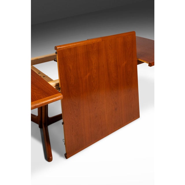 Danish Mid-Century Modern Extension Dining Table in Teak W/ Stow-in-Table Leaves by Skovby Møbelfabrik, Denmark, C. 1970s For Sale - Image 14 of 18