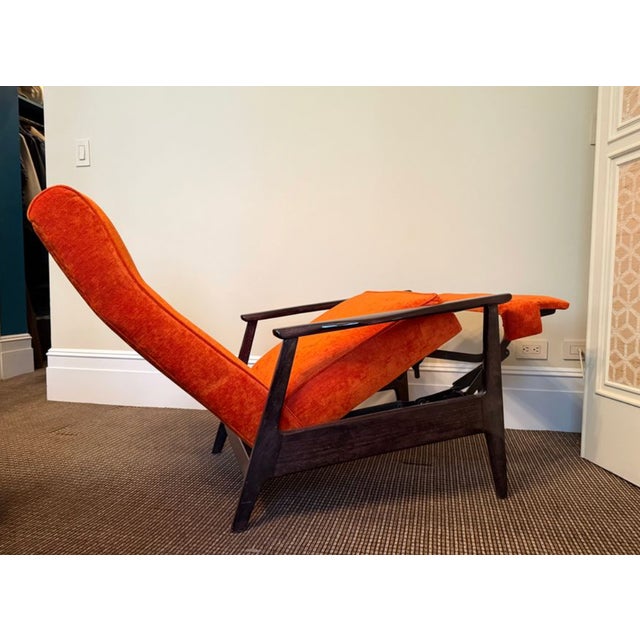 Mid 20th Century Attributed to Milo Baughman Mid Century Recliner For Sale - Image 4 of 7