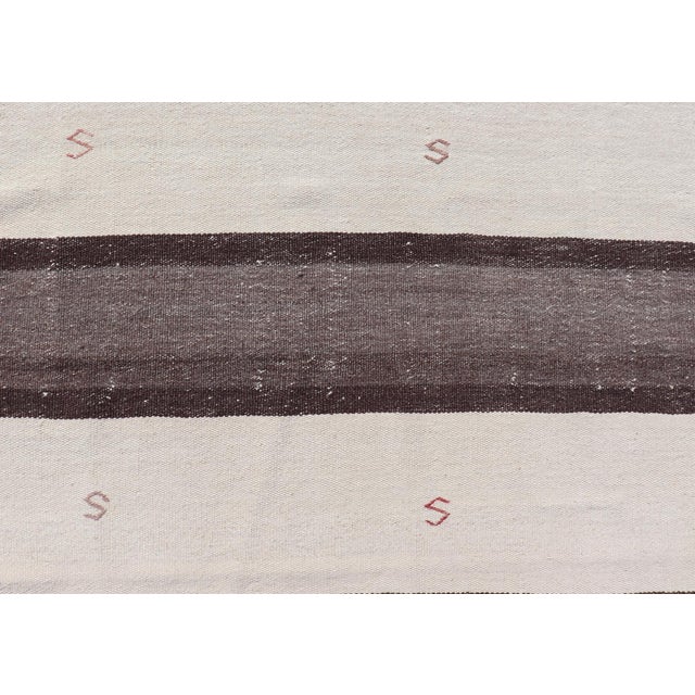 Ivory Striped Turkish Vintage Kilim Flat-Weave Rug in Brown, Mocha, and Ivory For Sale - Image 8 of 10