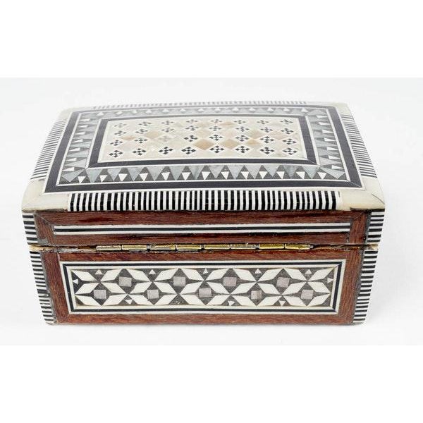 Inlaid Wood Jewelry Boxes - A Pair For Sale In New York - Image 6 of 6