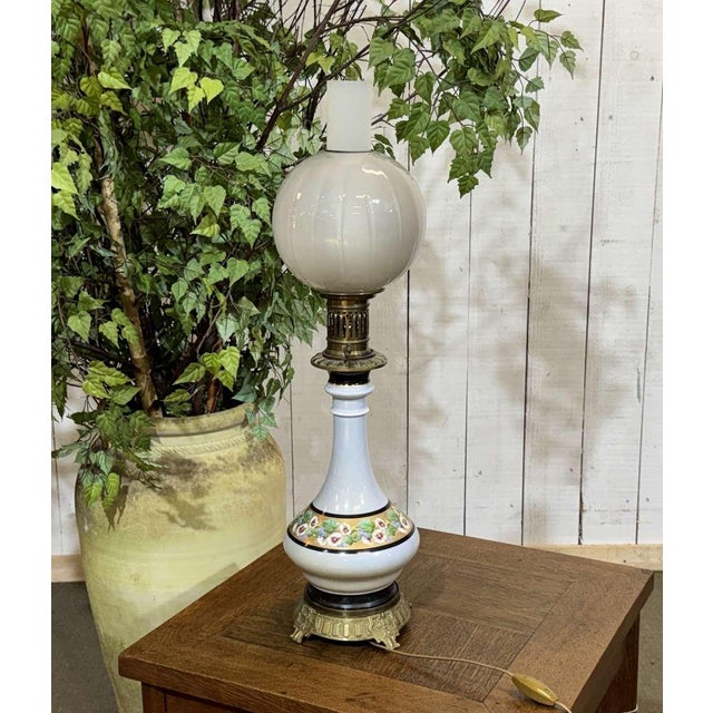 Napoleon III lamp late 19th century - old electrified oil lamp - H=66cm, Diam=17cm. European Plug (up to 250V).The wiring...
