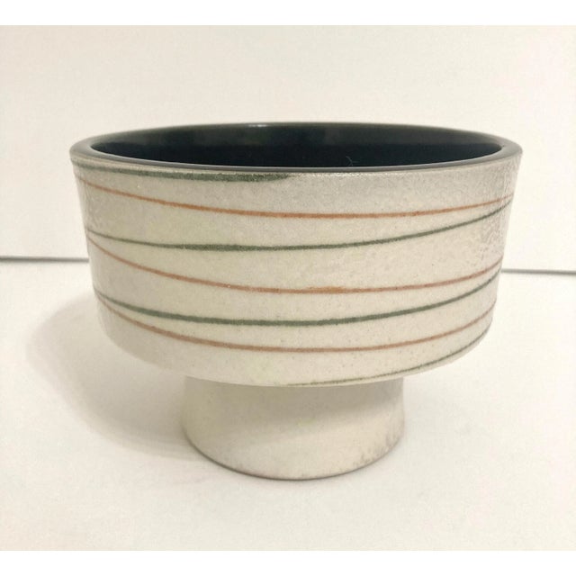 1960s Japanese Ikebana Vase For Sale In New York - Image 6 of 6