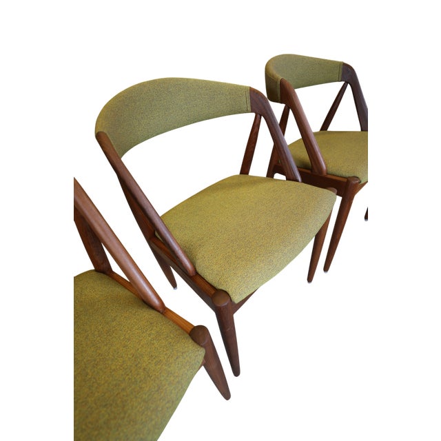 Model 31 Chairs in Teak and Wool Fabric by Kai Kristiansen for Schou Andersen, 1960s, Set of 4 For Sale - Image 15 of 17