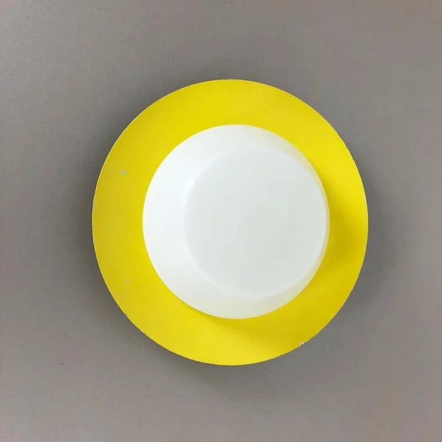 Modern Large Yellow Wall Light in Metal & Opaline Glass in the style of Stilnovo, Italy, 1960s For Sale - Image 3 of 18