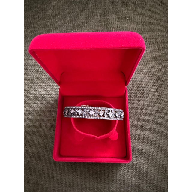 Metal Bochic “Capri” Vintage Multi Rose Cut Diamond Bangle-Set 18K Gold & Silver For Sale - Image 7 of 12