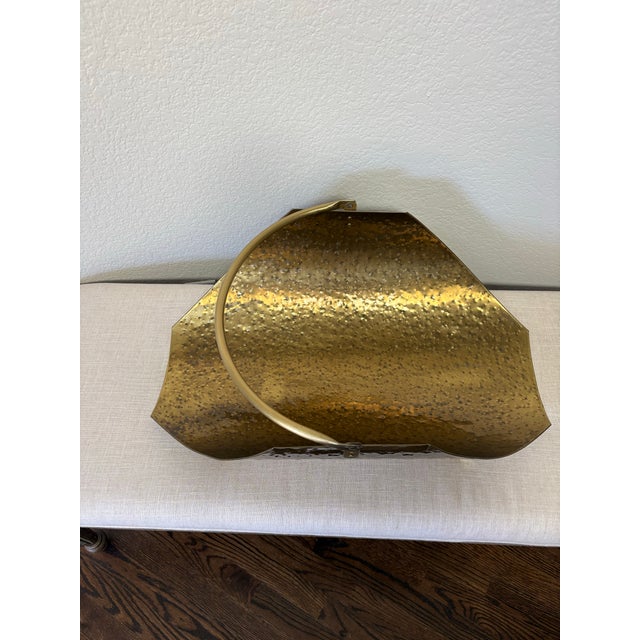 Vintage Mid-Century Hammered Solid Brass Fireplace Log Holder – Large 25.5” Hearth Basket For Sale - Image 9 of 12