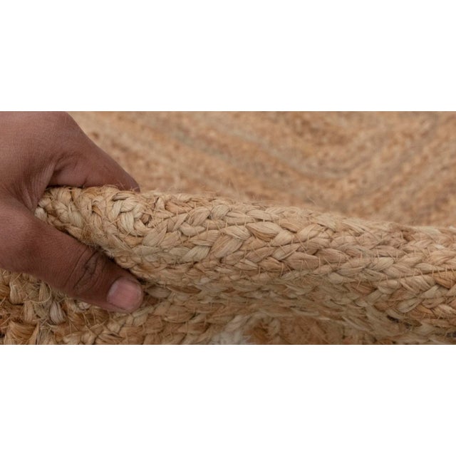 White Edge Trim Scallop Jute Rug 10x14 Ft. For Sale - Image 9 of 13