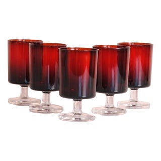 Ruby ​​Red Arcoroc Wine Glasses from Luminarc, 1950s, Set of 5 For Sale
