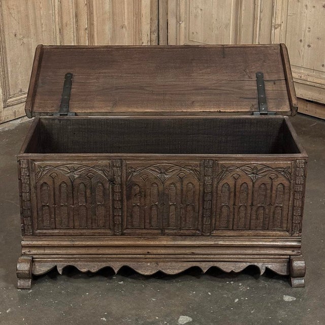 19th Century Gothic Revival Carved Oak Trunk With Hand-Forged Ironwork For Sale - Image 15 of 17