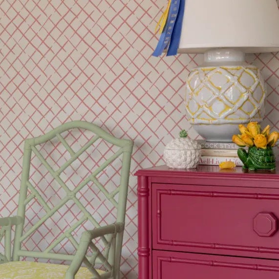A fabulous and fresh take on lattice, a freeform, painterly design that marries tradition with contemporary stylings....