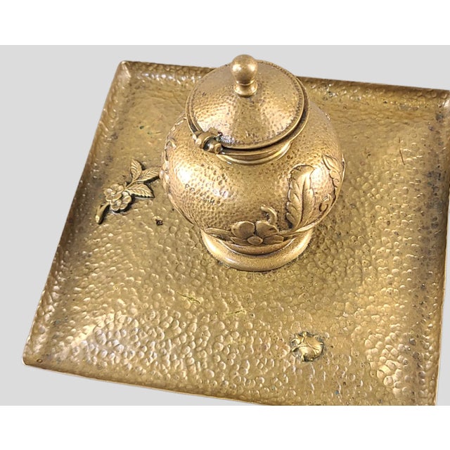 1920s Antique Arts & Crafts Hand Hammered Bronze Butterfly Ladybug Floral Inkwell Trinket Tray For Sale - Image 5 of 7