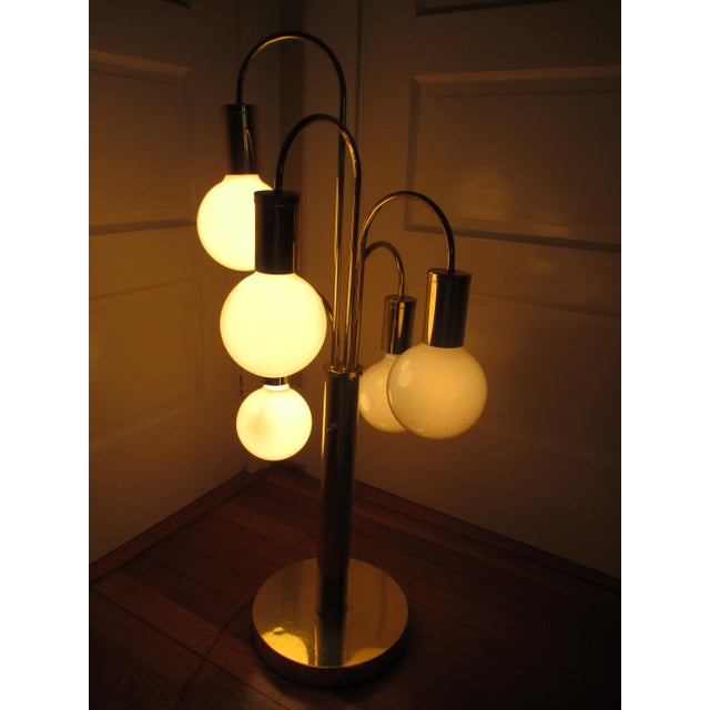 Brass Mid-Century Modern Space Age Atomic Waterfall Table Lamp Sonneman Style For Sale - Image 8 of 11