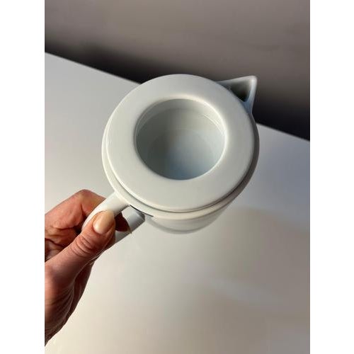 Verner Panton Dark Blue and White Teapot with Geometry Print by Verner Panton for Menu For Sale - Image 4 of 11