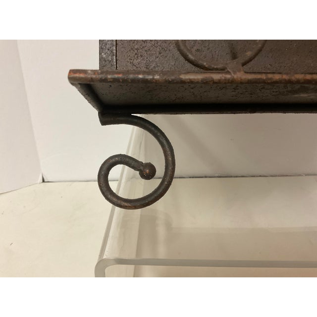 19th Century Ornate Cast Iron Cookbook or Music Stand With Chains & Page Holders For Sale In Dallas - Image 6 of 6